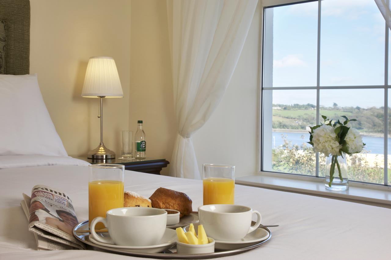 Walter Raleigh Hotel Youghal Exterior photo