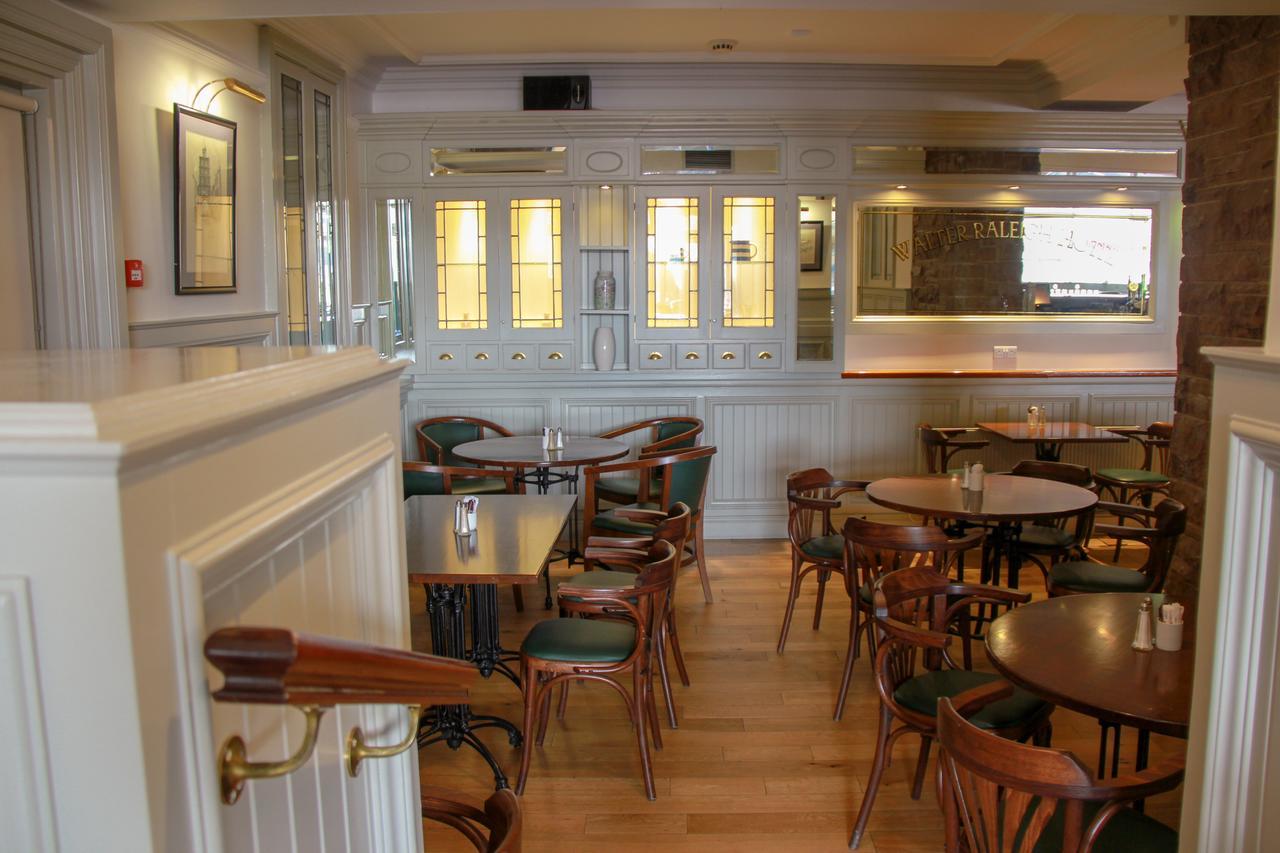 Walter Raleigh Hotel Youghal Exterior photo