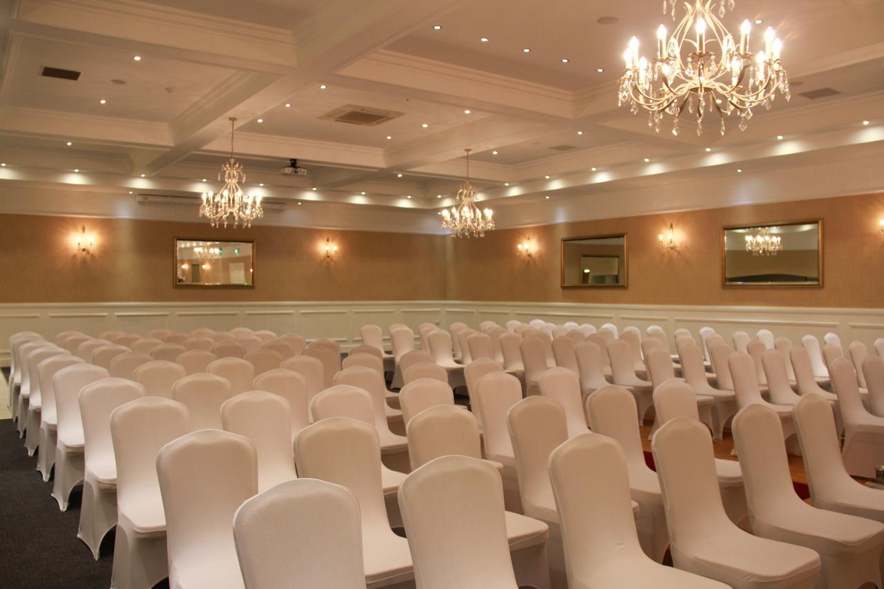 Walter Raleigh Hotel Youghal Exterior photo